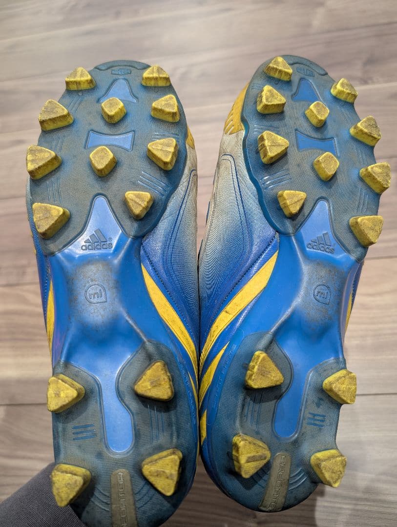 adidas predator　プレデター　リーサルゾーン サッカースパイク