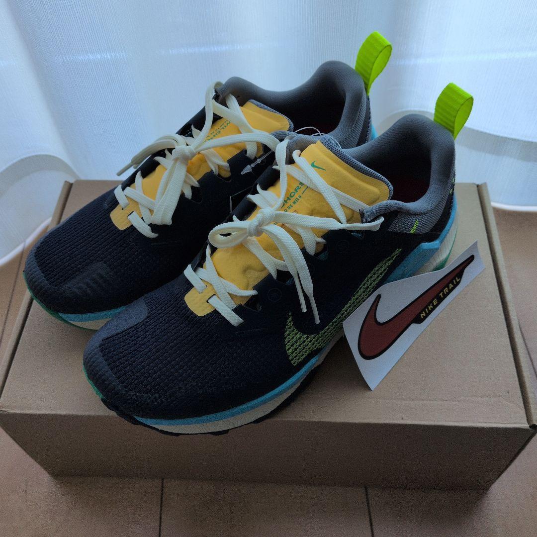 NIKE REACT WILDHORSE 8 サイズ25