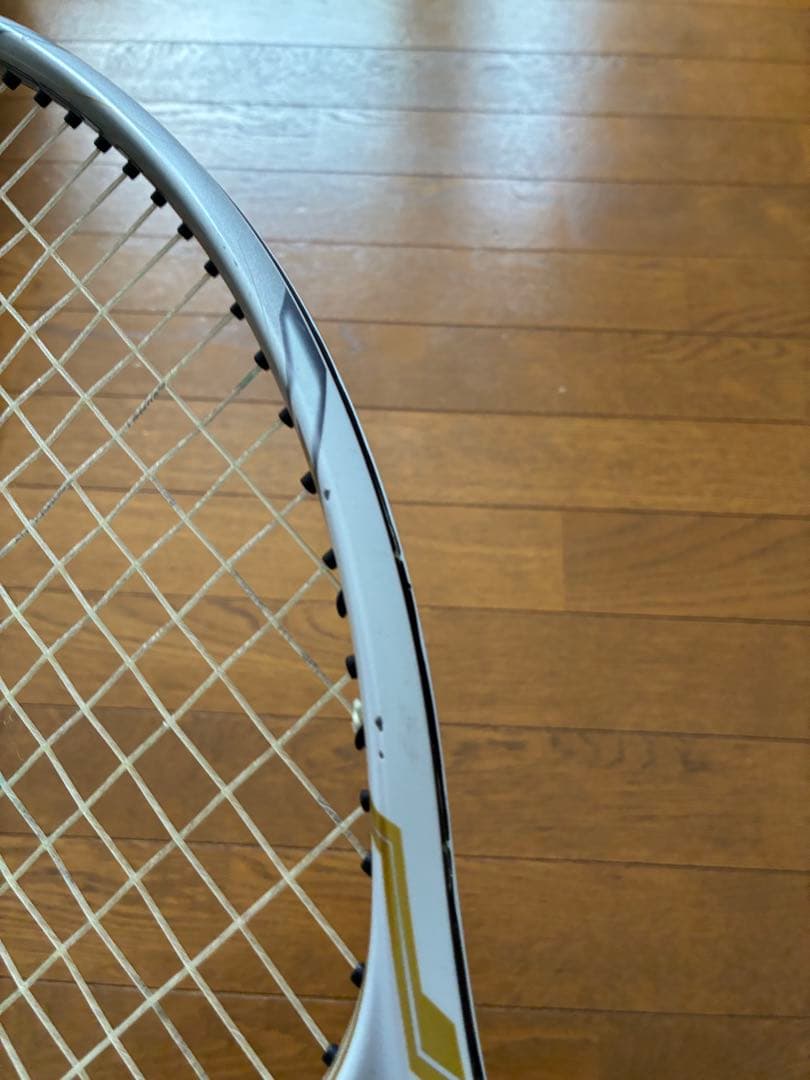 YONEX ezone100Ｌ G2 ホワイト/ゴールド 大阪なおみモデル