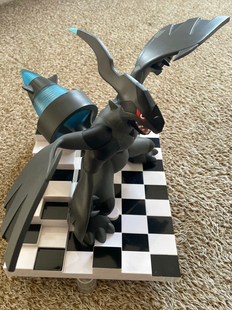 ポケモンわくわくゲットくじ2011 ゼクロムフィギュア賞 ブラック