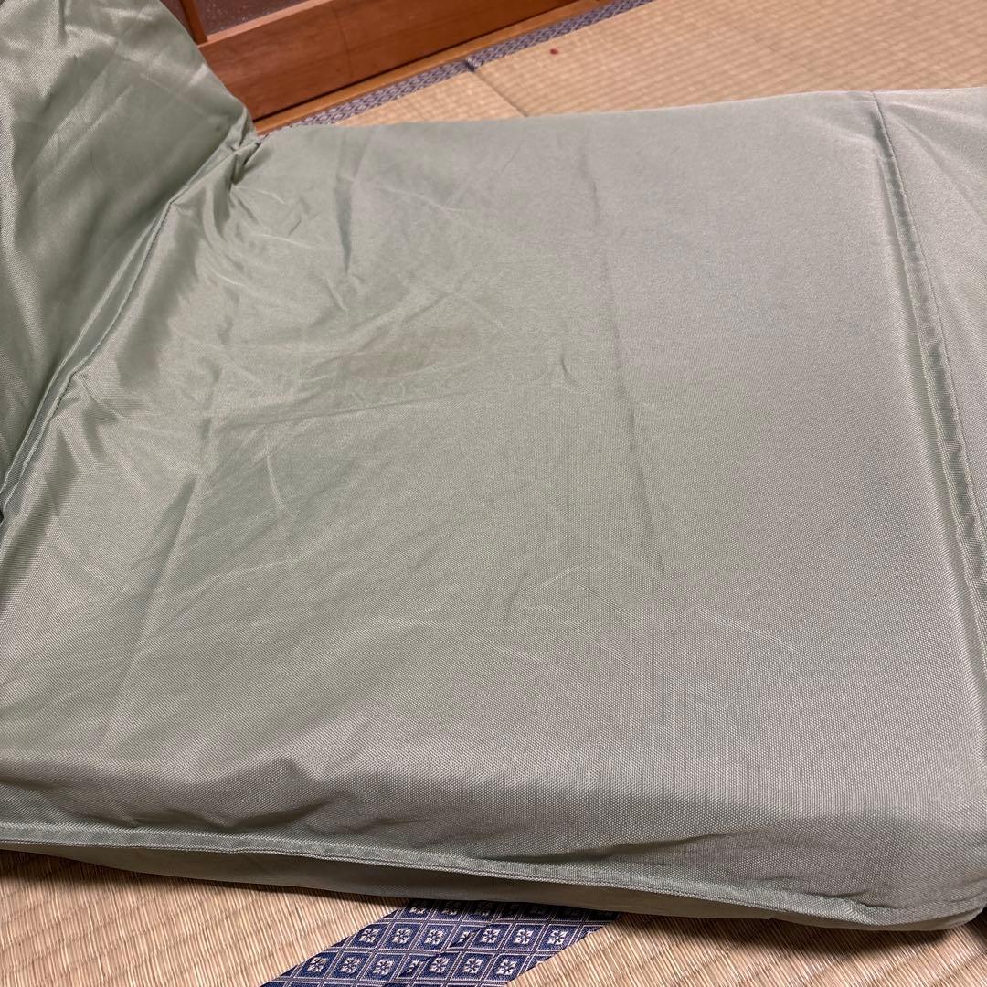 アウトドア用　車中泊マット　枕付き