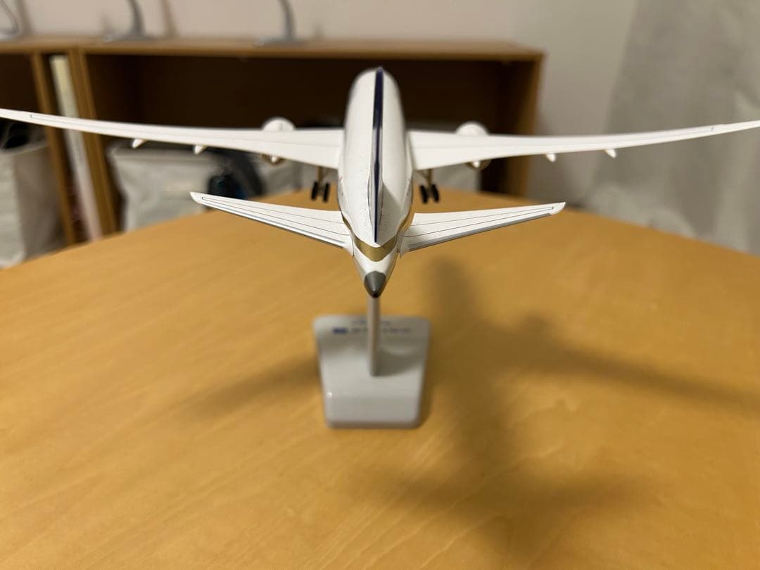 ユナイテッド航空BOEING787-8 モデルプレーン 1/200 箱無し