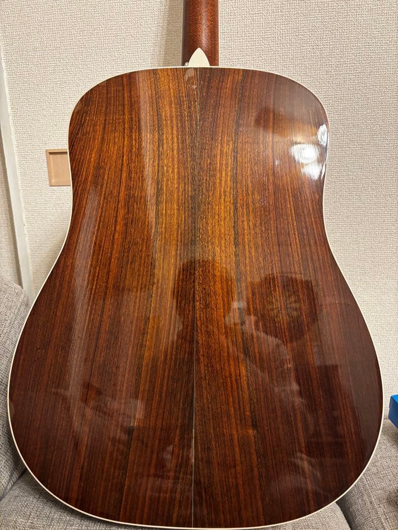 Taylor 810 アコースティックギター ハードケース付