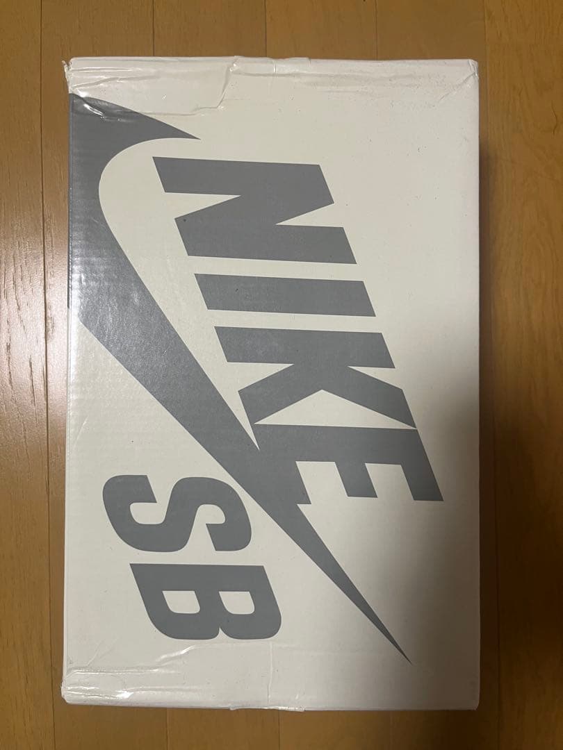 Nike Dunk SB タイトブース 27cm