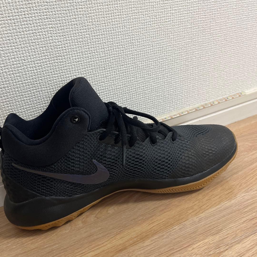N*様 【激レア　超美品】Nike ナイキ バッシュ 【Zoom Rev2017