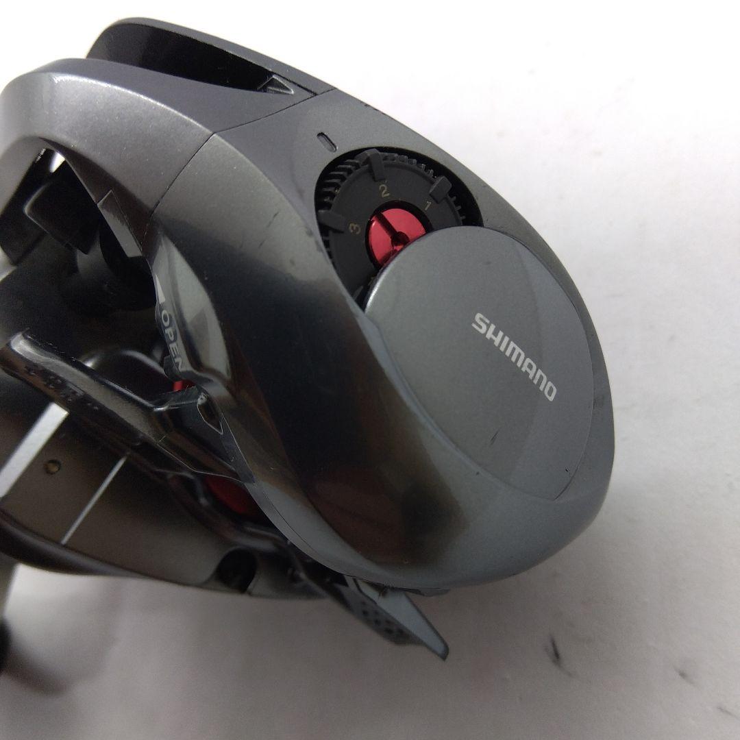 シマノ クロナークCI4+ 150HG 右ハンドル ベイトリール 中古品