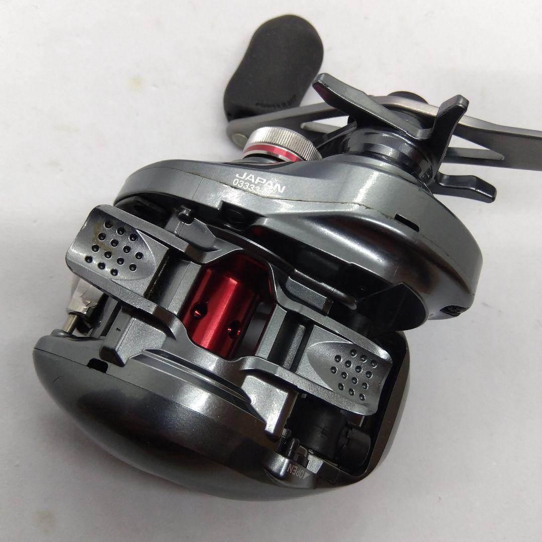 シマノ クロナークCI4+ 150HG 右ハンドル ベイトリール 中古品