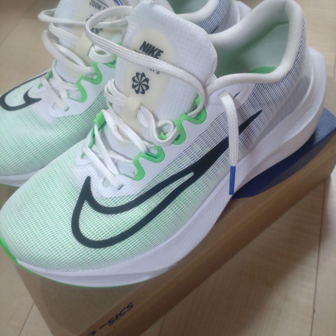 NIKE ZOOM FLY 5 ホワイト/グリーン　28センチ