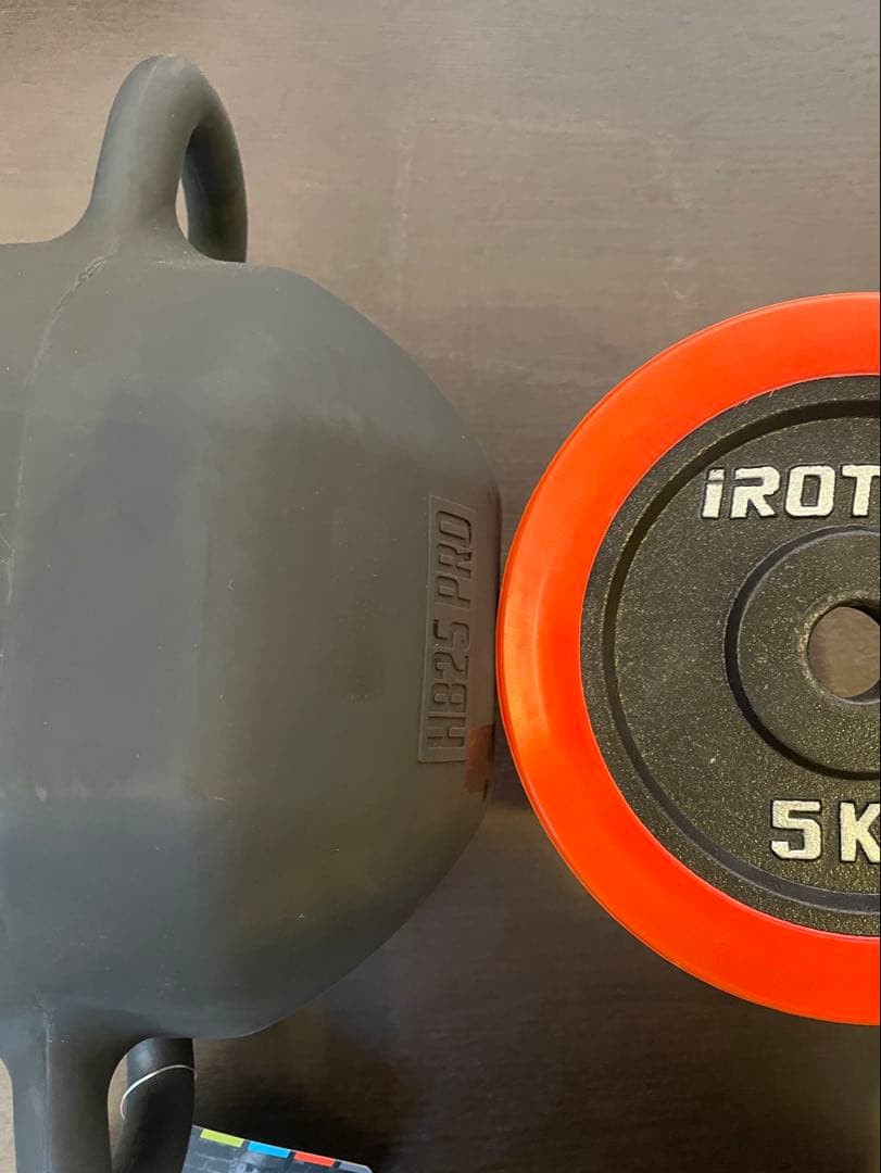 18日まで値下げ)ケトルベル　hydro ball surge HB25 pro