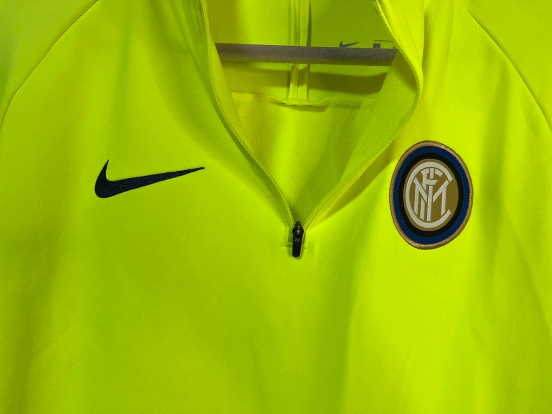 NIKE ナイキ　インテル　長袖　ウェア