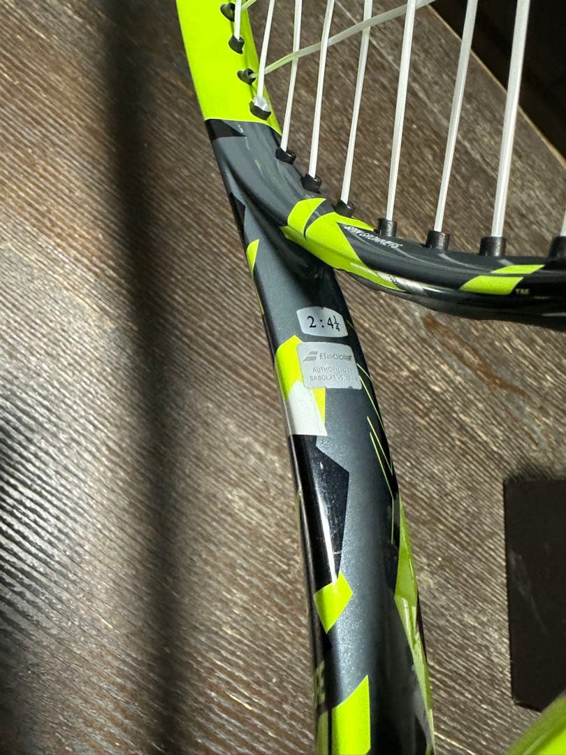 Babolat Pure Aero テニスラケット 300g 100インチ