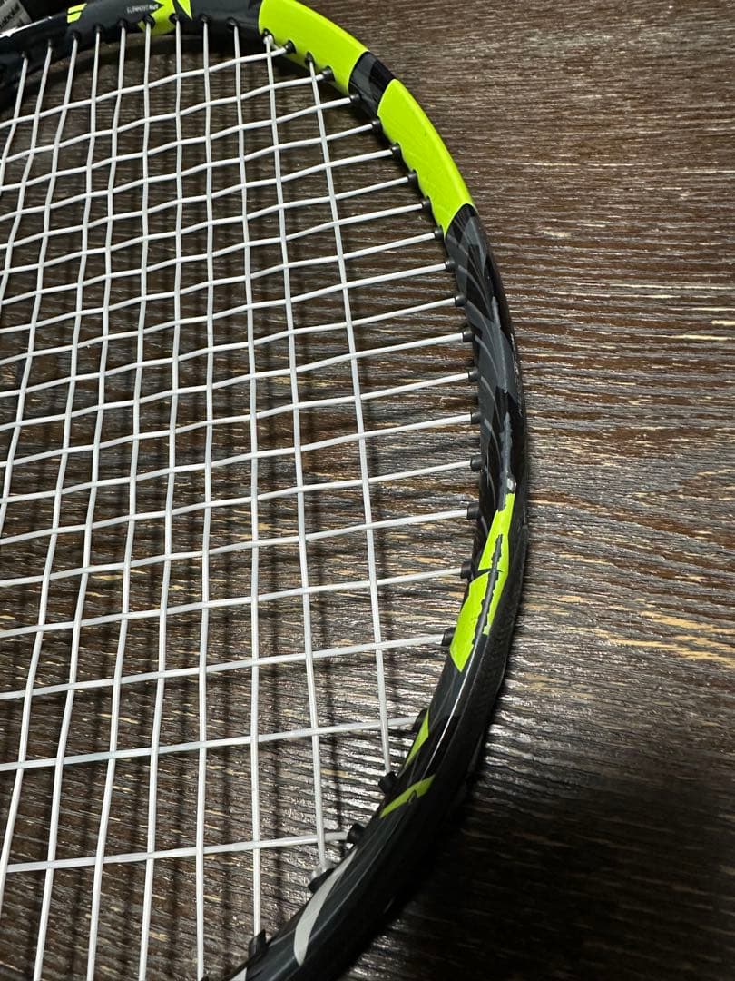 Babolat Pure Aero テニスラケット 300g 100インチ