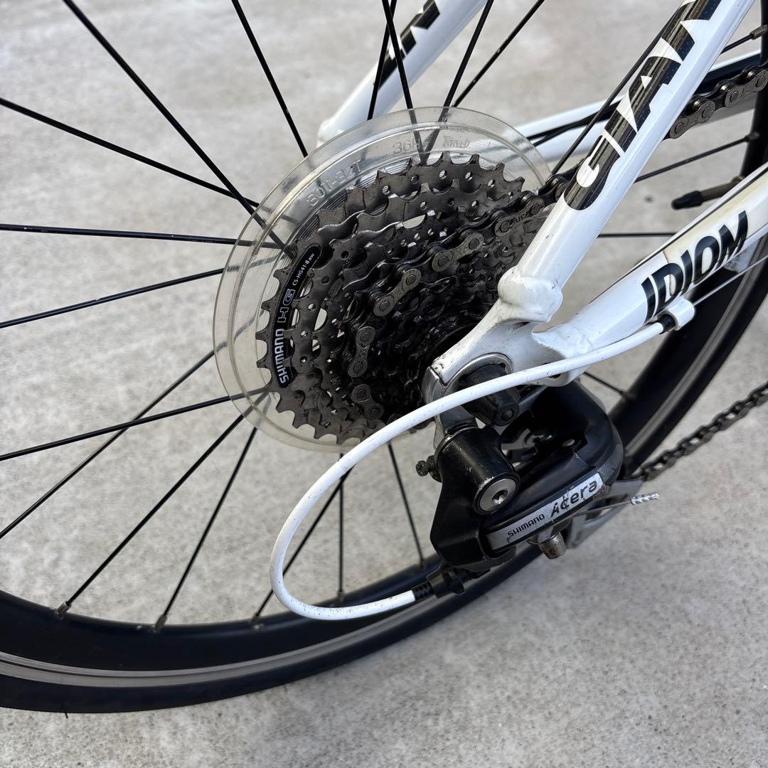 GIANT IDIOM ホワイト折りたたみ自転車