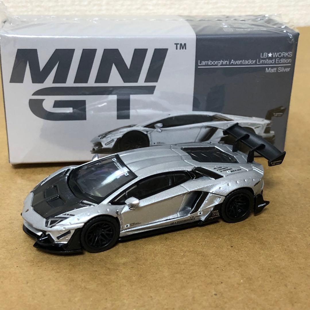 MINI GT　LBワークス　ランボルギーニ アヴェンタドール　マット シルバー