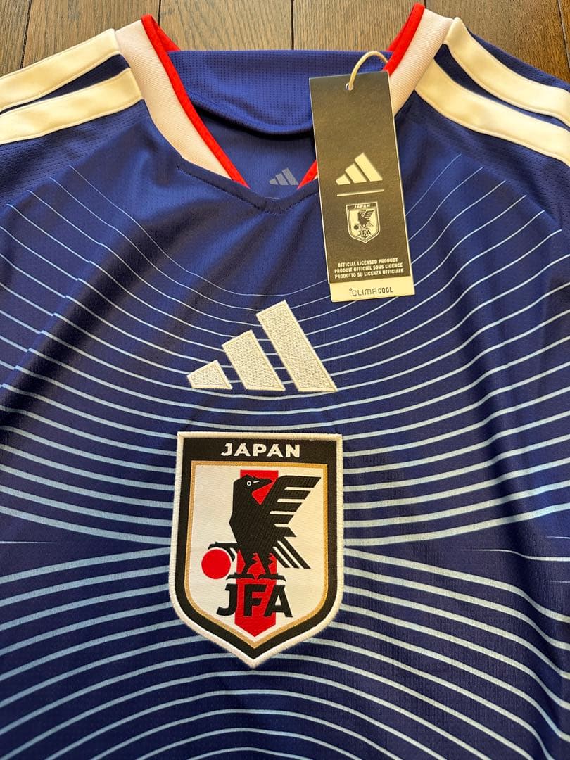 F*i様 【新品タグ付】サッカー 日本代表 2026 ホーム　ユニフォーム　長袖