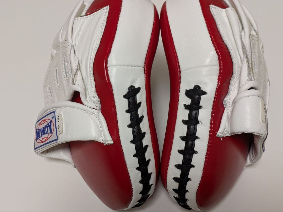 WINDY PP-10 パンチングミット 赤/白 新品未使用