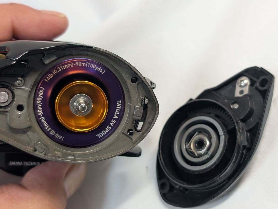 ハンドル無し　ダイワ 管400HF タトゥーラ SV TW8.1 右巻