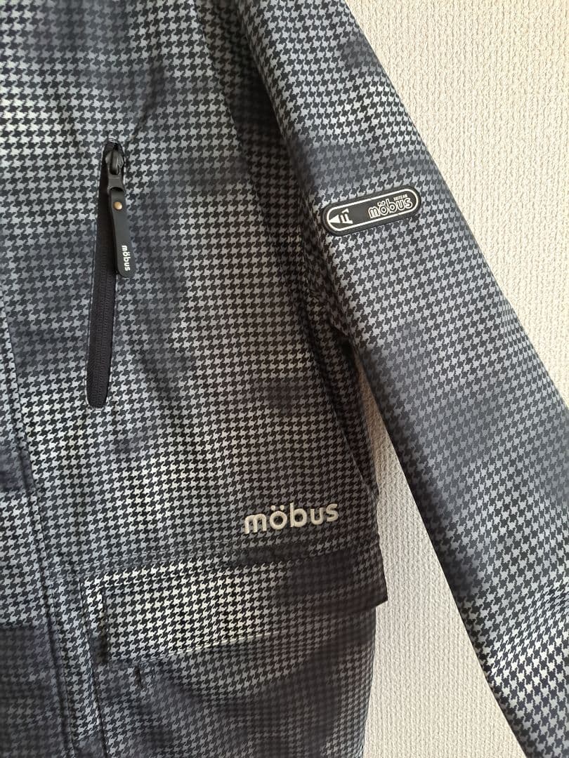 mobus チェック柄 スノーボードウェア
