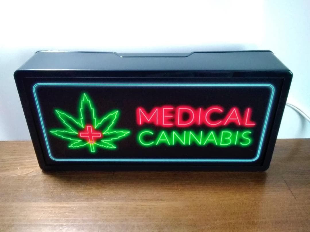 大麻 マリファナ 医療 ガンジャ CANABIS 看板 置物 雑貨 ライトBOX