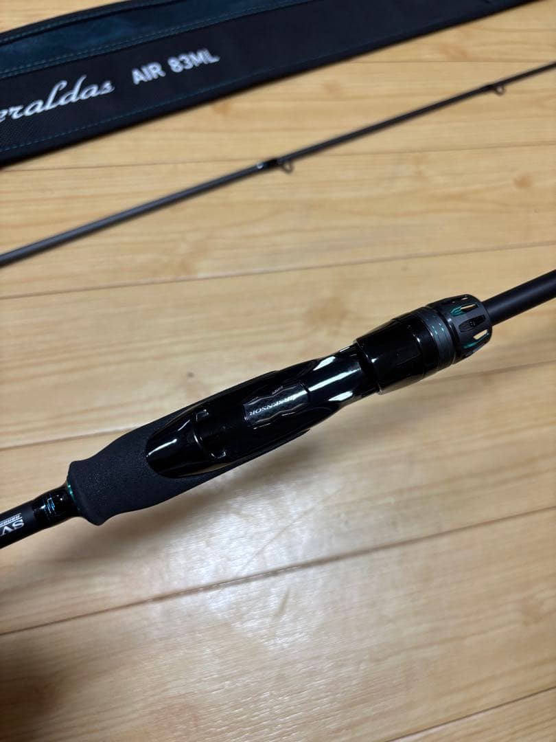24 エメラルダス AIR 83ML エギングロッド