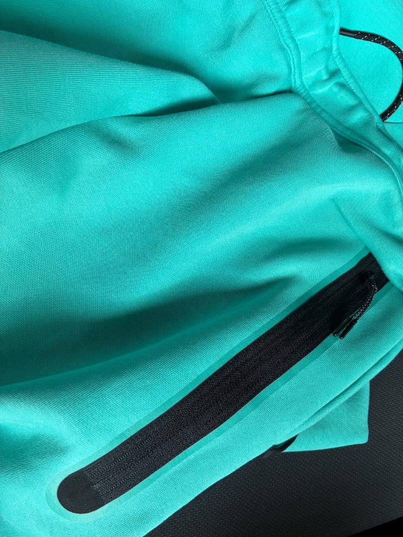 美品 central cee着用 NIKE テックフリース セットアップ