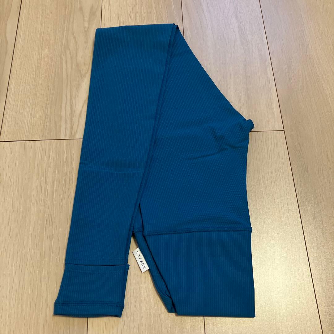 【本日限定価格】　新品　SUKALA リブトレンカレギンス ネイビーブルーＸS