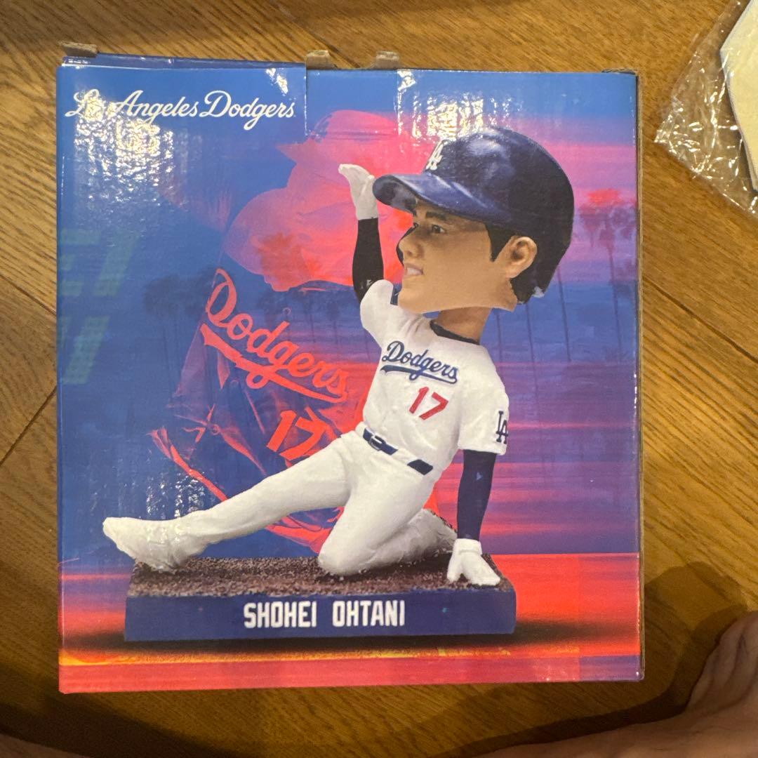 週末値下ドジャースファンクラブ限定品Dodgers大谷さんボブルヘッドなど含箱付