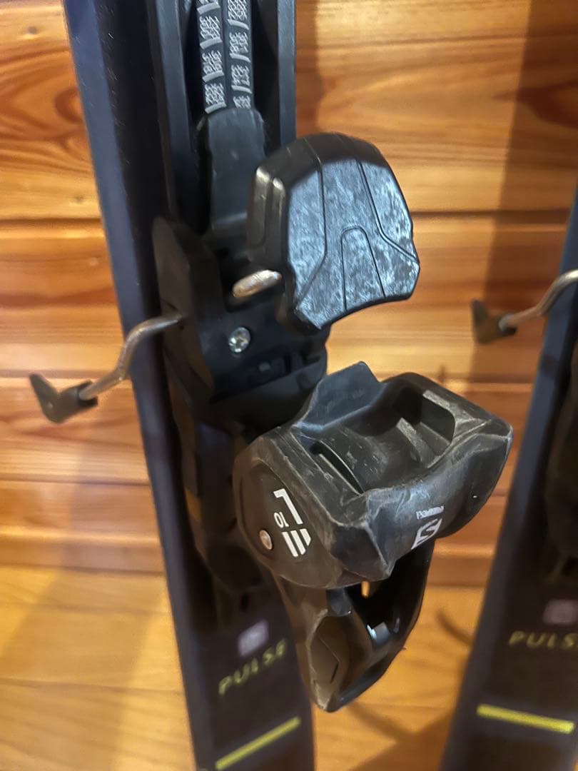SALOMON サロモン PULSE パルス 140cm