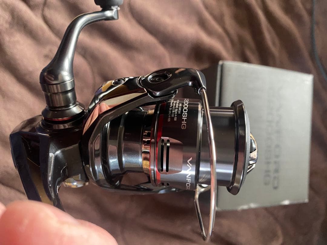 SHIMANO ヴァンフォードC2000SHG スピニングリール