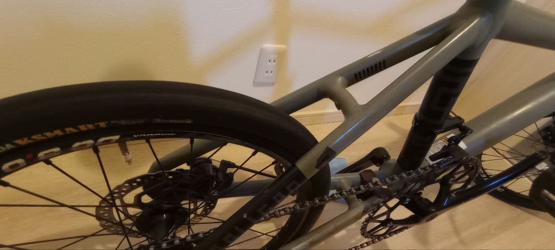 引取orたのメル便送料上乗せ Cannondale Hooligan Lefty