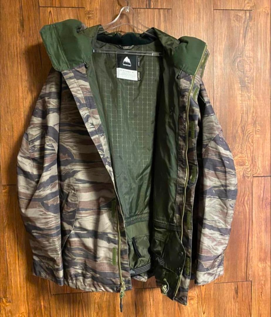 BURTON　GORETEX ジャケット　 Lサイズ