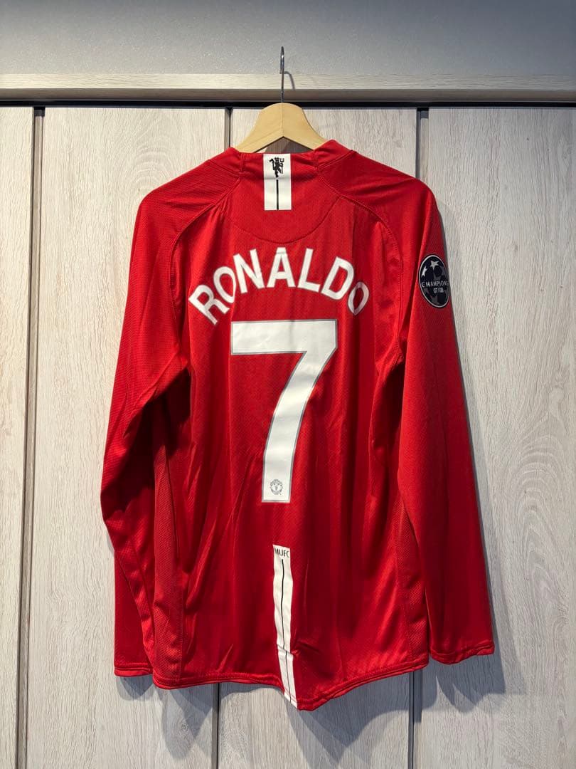 サッカーユニフォームクリロナレアル