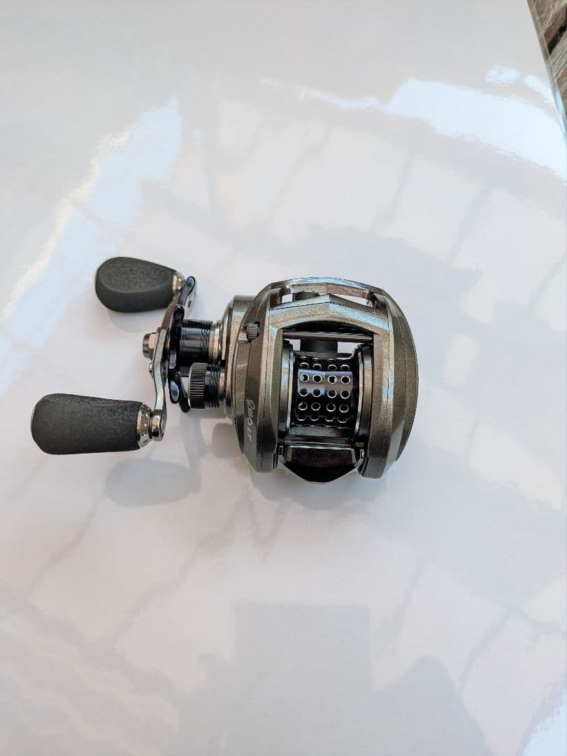 レボ LT REVO LT　左ハンドル　美品