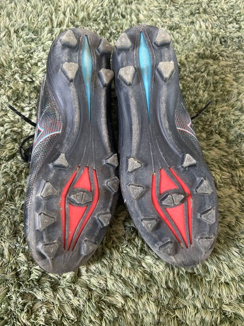 2足セット　3連休限定出品！MIZUNOモナルシーダネオ・ミズノα 24.0