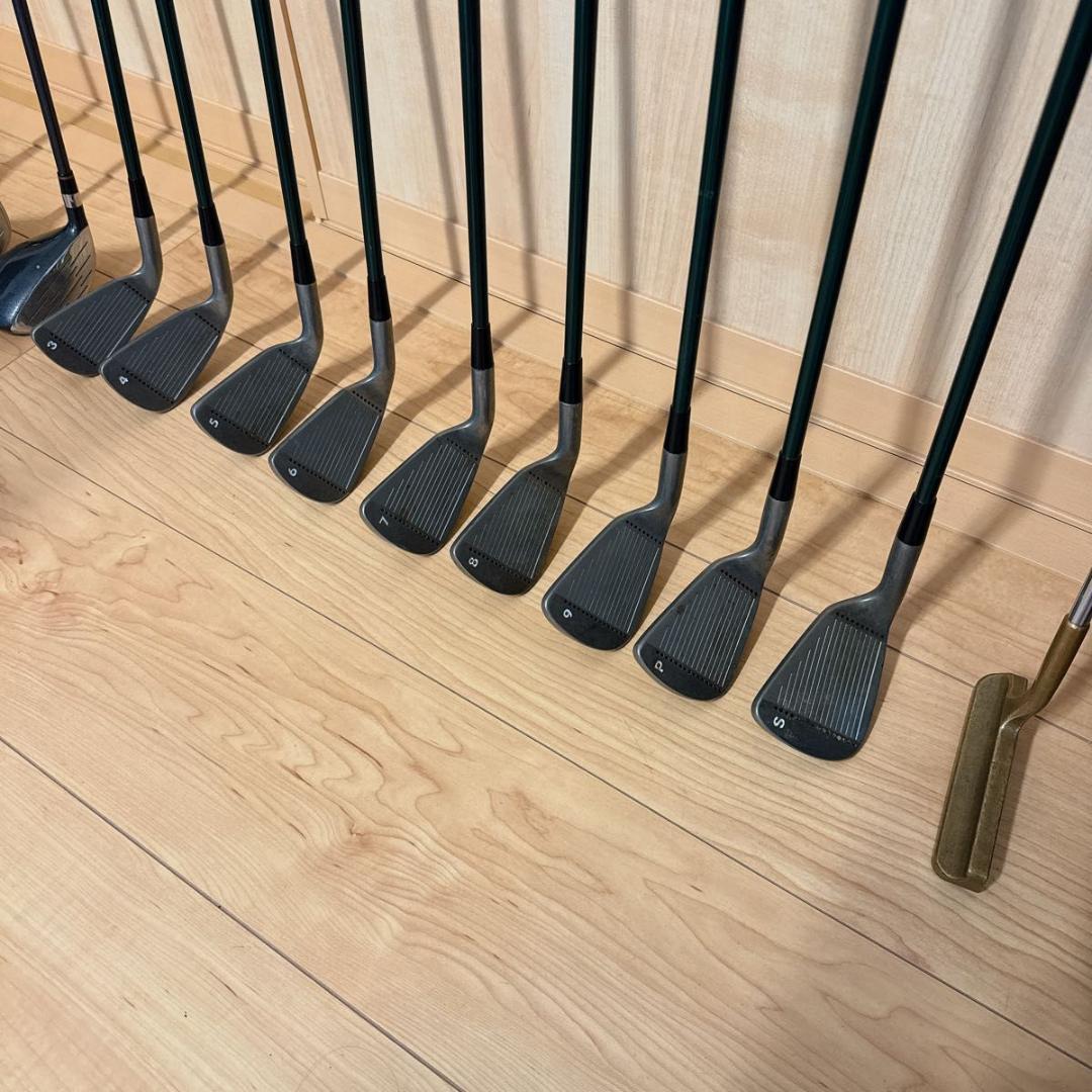 初心者用メンズゴルフクラブ13本セットle coqsportifキャディバッグ付