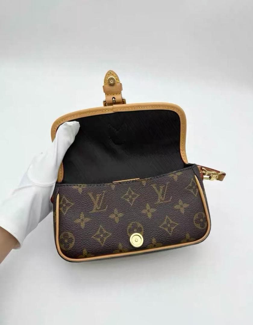 Louis *Vuitton モノグラムショルダーバッグ