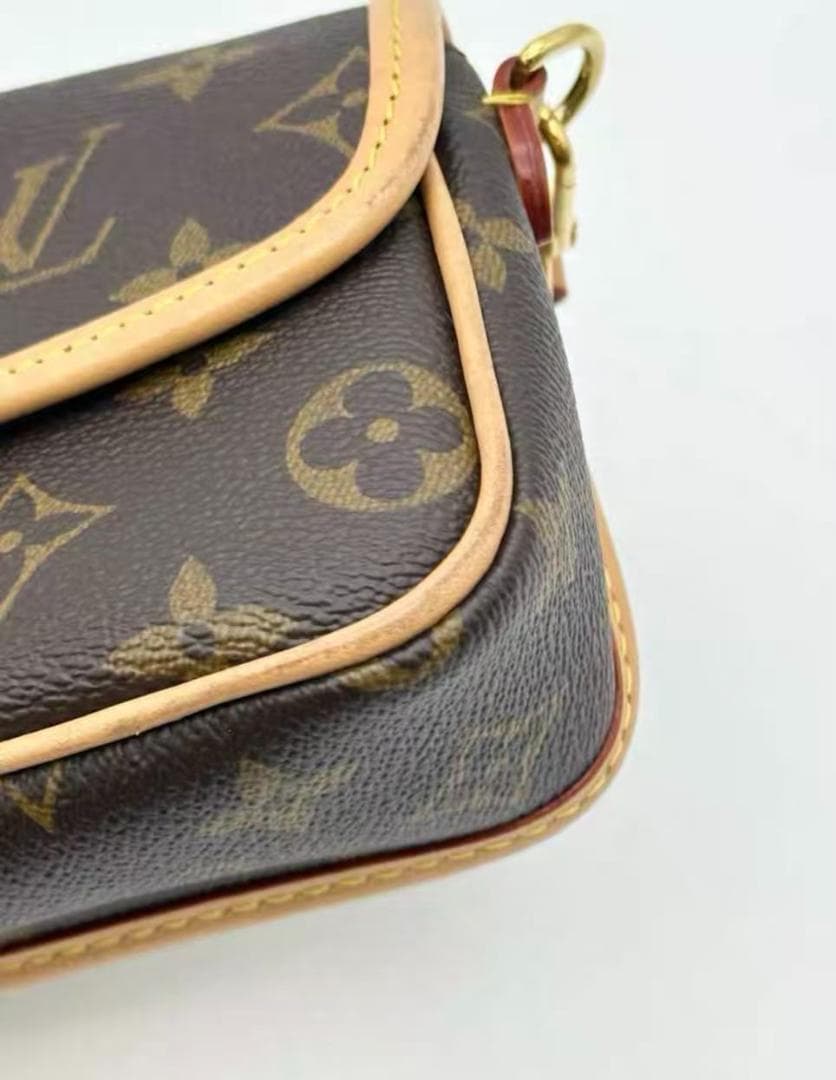 Louis *Vuitton モノグラムショルダーバッグ