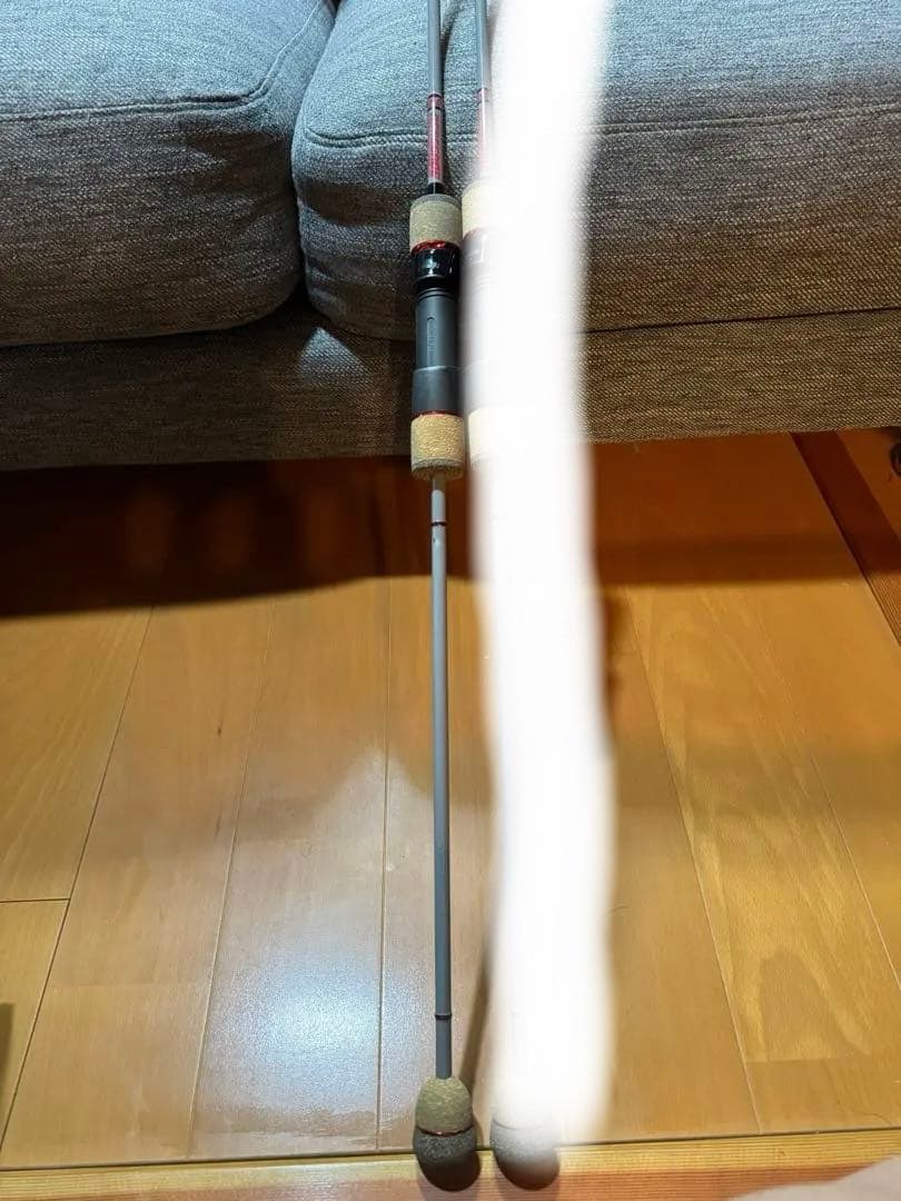 レネゲード8