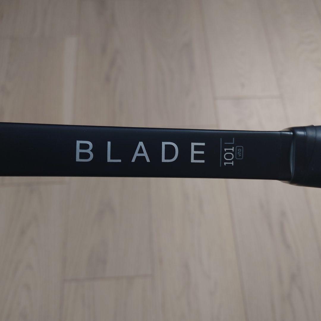Wilson BLADE 101L v7.0 テニスラケット ブラック/グリーン
