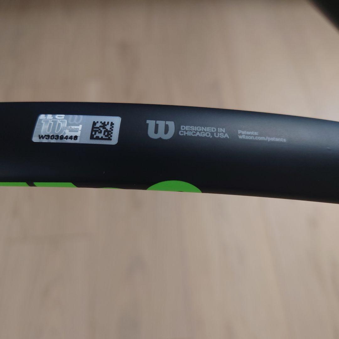 Wilson BLADE 101L v7.0 テニスラケット ブラック/グリーン