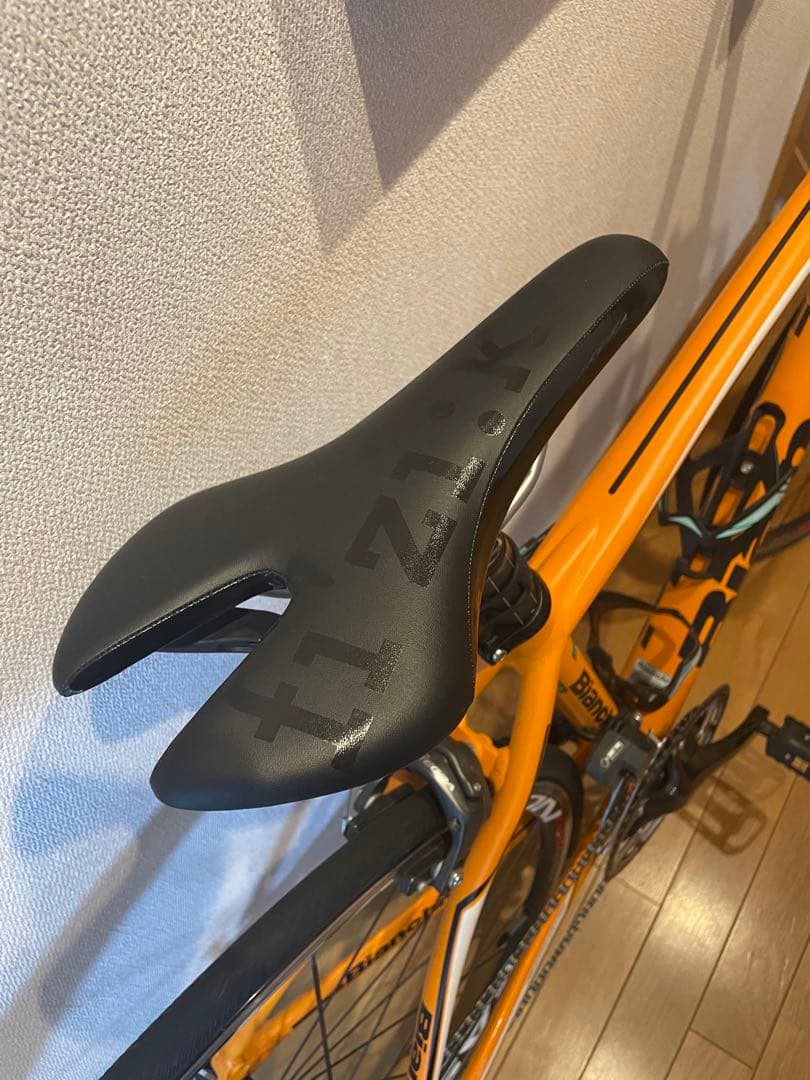 s*9様 BIANCHI　VIA  NIRONE 7 アルテグラdi2 サイズ4