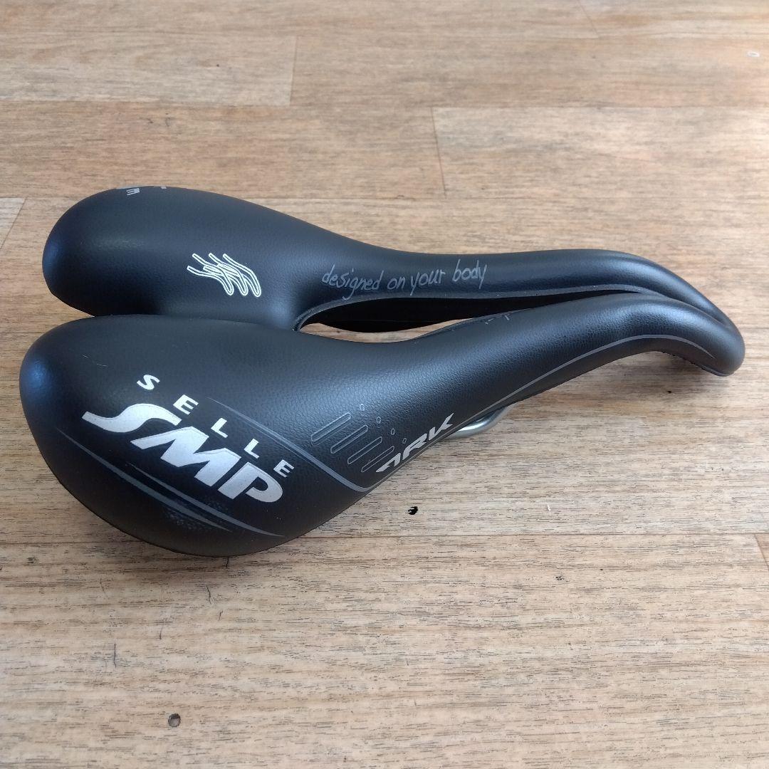 SELLE　SMP　サドル　TRKメンズ　ミディアム