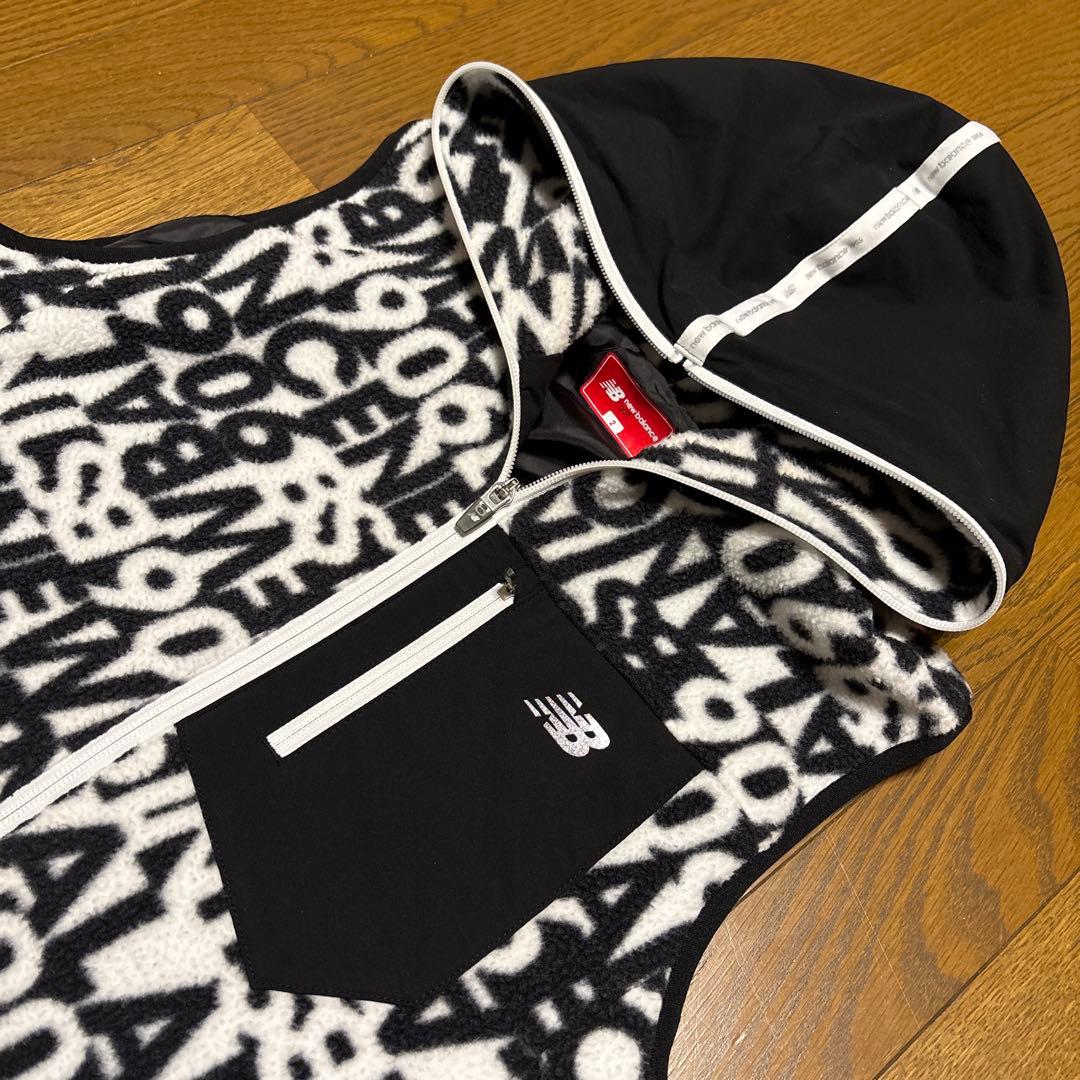 new balance フリースベスト