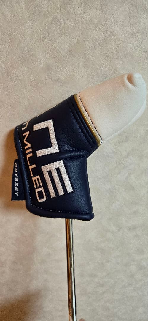 ODYSSEY A1-ONE TRI-BEAM MILLED パター