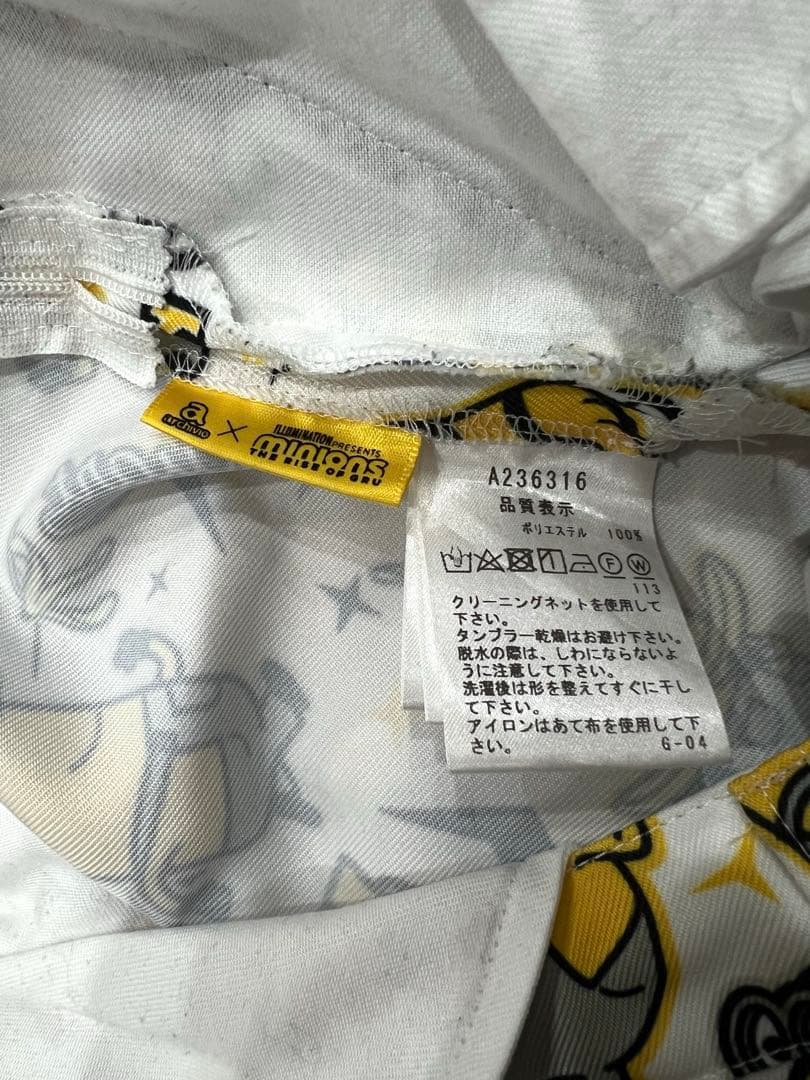 a × minions ミニオン柄スカート