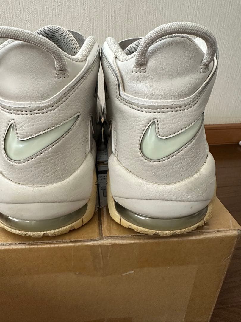 シューズ(男性用) NIKE AIR MORE UPTEMPO