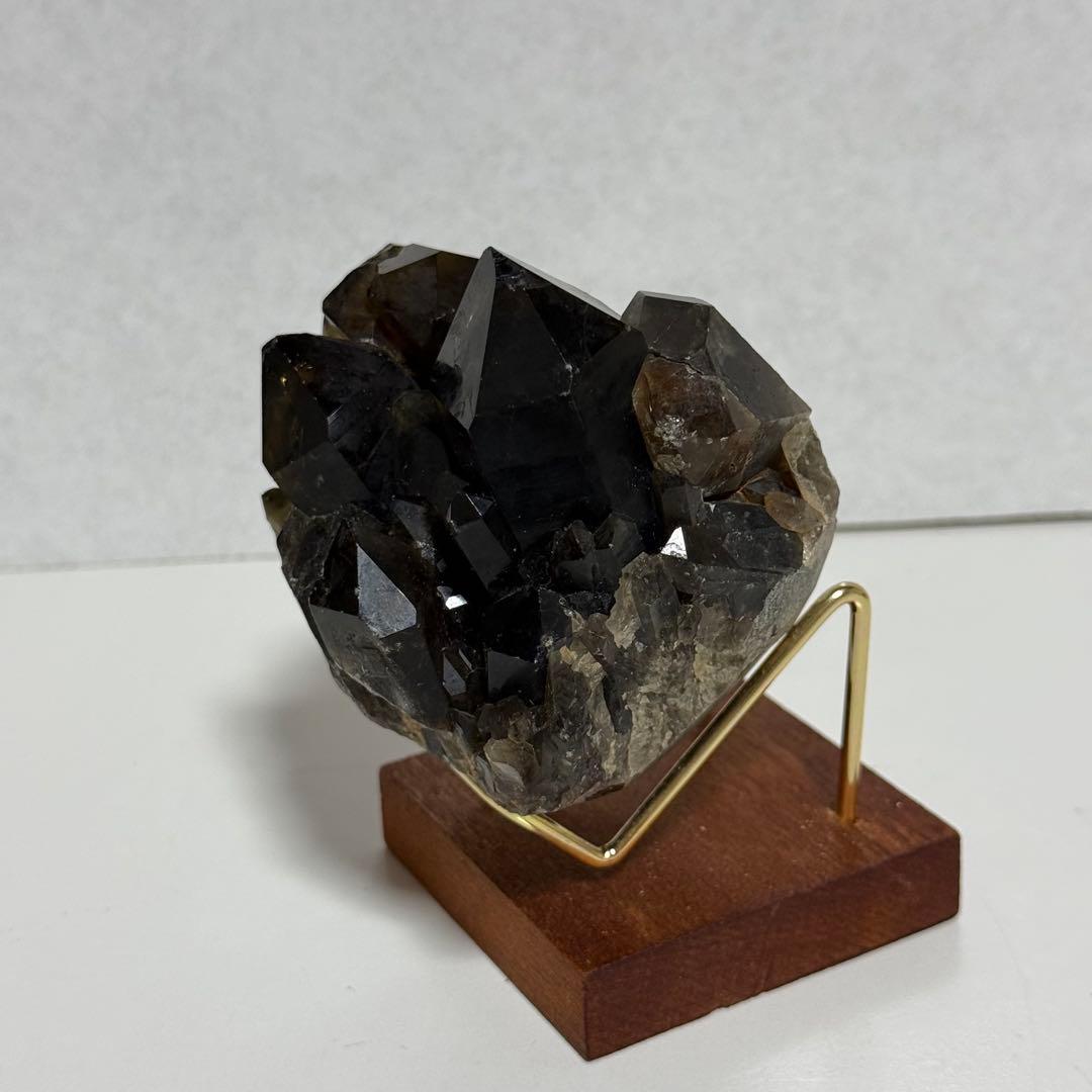 484g モリオン クラスター 漆黒コンゴ産 原石 天然石 魔除け