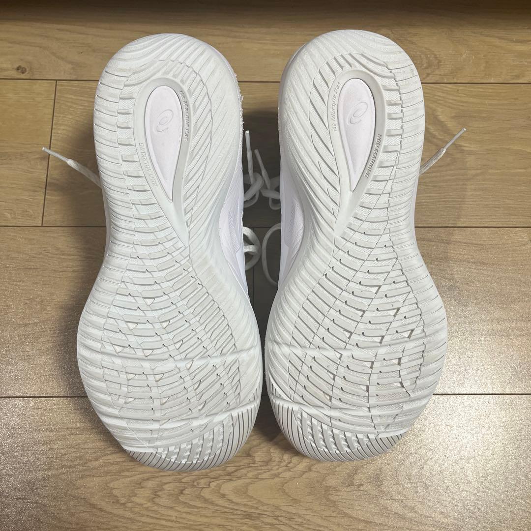 ASICS バスケットボールシューズ ノバサージロー2 ホワイト
