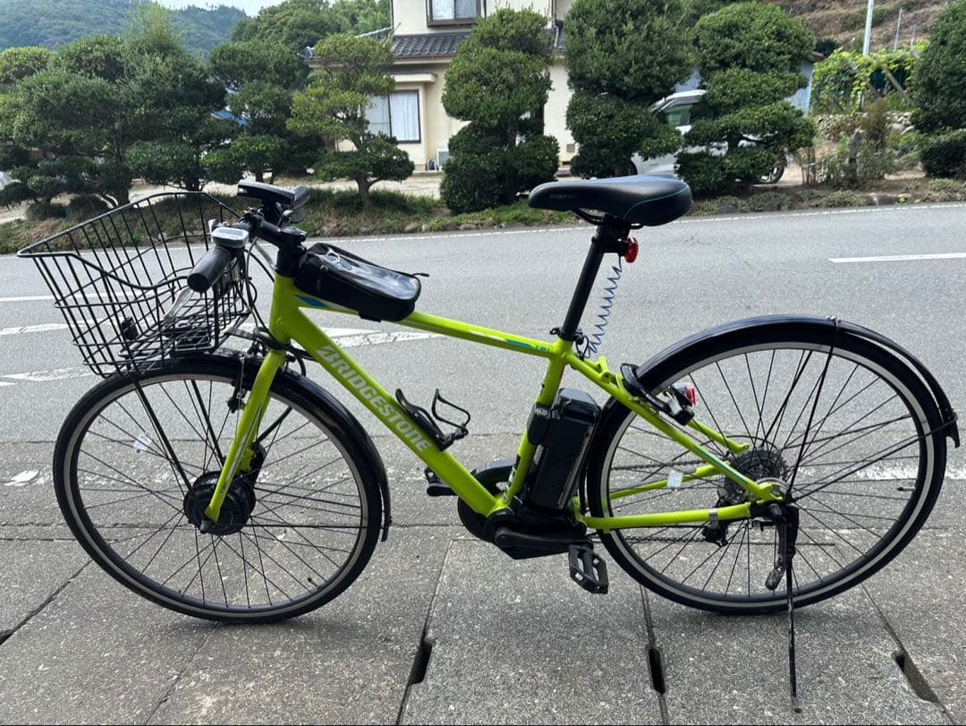ブリヂストン電動アシスト自転車 ライムグリーン