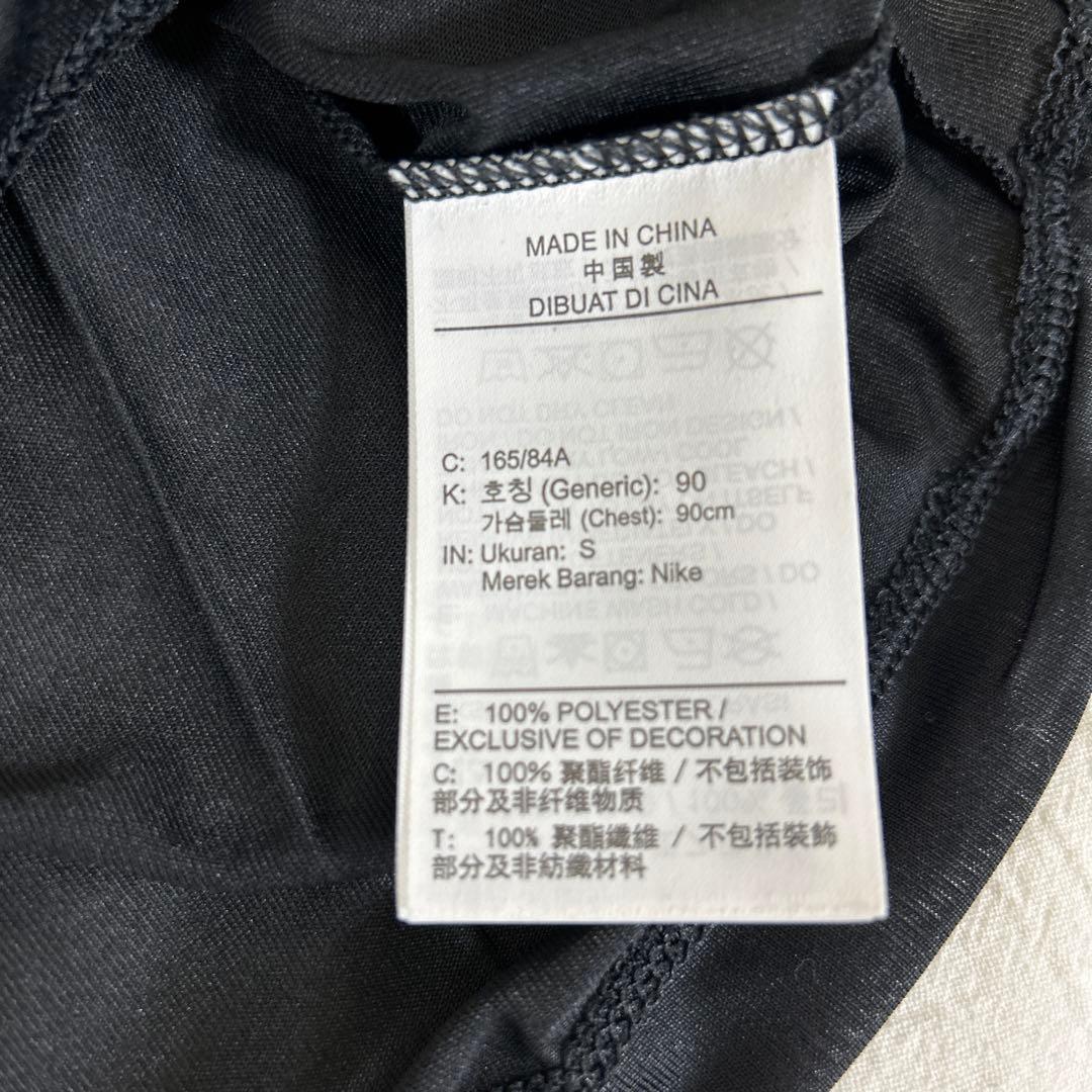 トレーニングシャツ